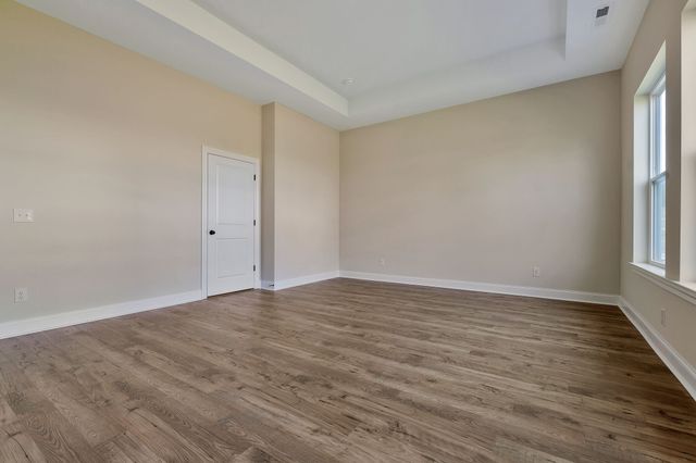 834 Drivers Cir, Columbia, TN 38401