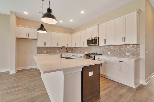 834 Drivers Cir, Columbia, TN 38401