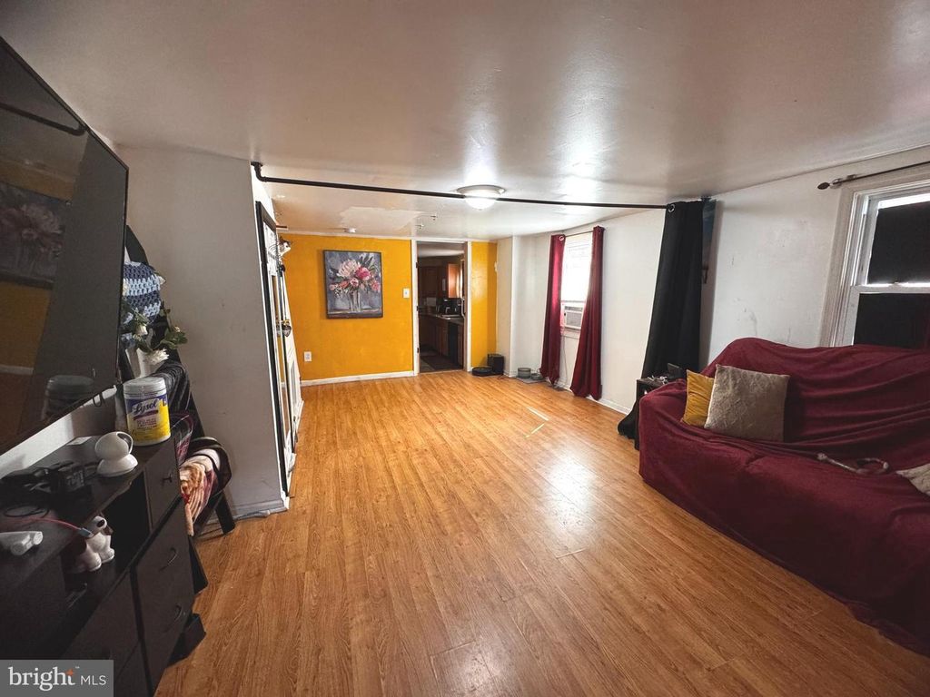137 RISDON ST, Mount Holly, NJ 08060
