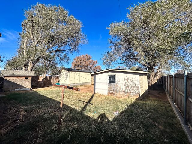 2101 48th Street, Lubbock, TX 79412