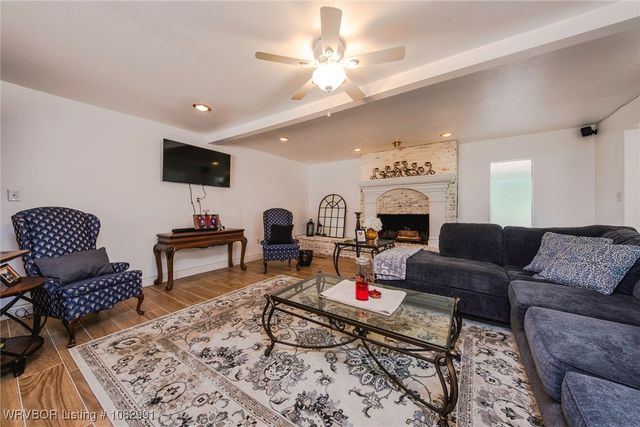 31 Osage Street, Sallisaw, OK 74955