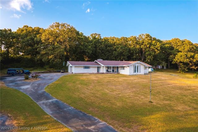 31 Osage Street, Sallisaw, OK 74955