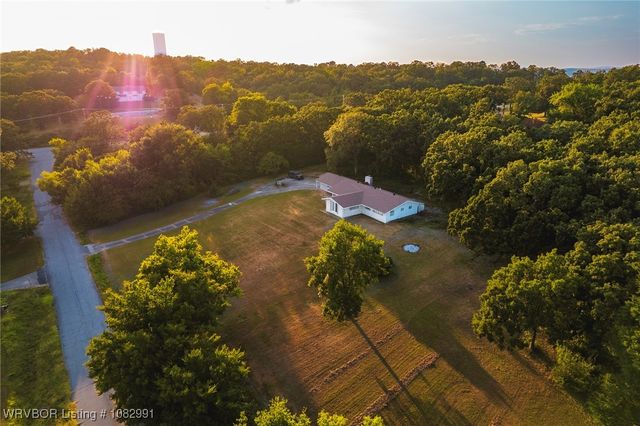 31 Osage Street, Sallisaw, OK 74955