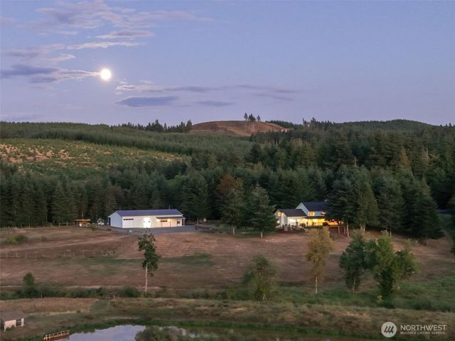 437 Ingalls Road, Rochester, WA 98579