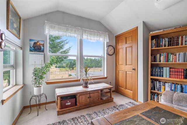 437 Ingalls Road, Rochester, WA 98579