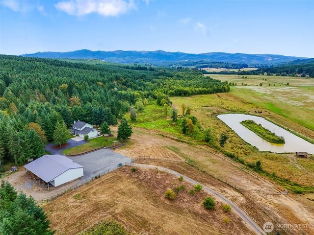 437 Ingalls Road, Rochester, WA 98579