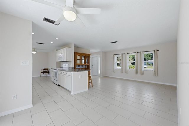 930 W KATHY COURT, Venice, FL 34293