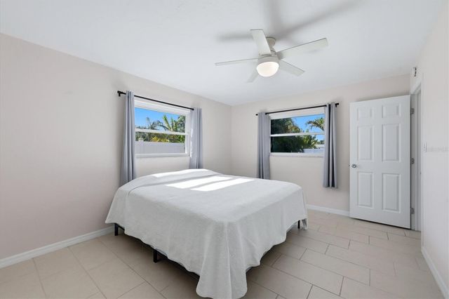 930 W KATHY COURT, Venice, FL 34293