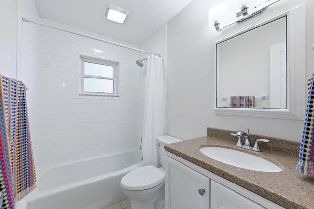930 W KATHY COURT, Venice, FL 34293