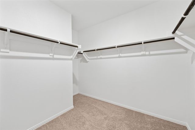 610 Ridgewood Drive, Van Alstyne, TX 75495