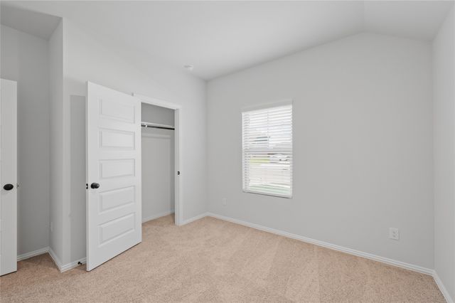 610 Ridgewood Drive, Van Alstyne, TX 75495