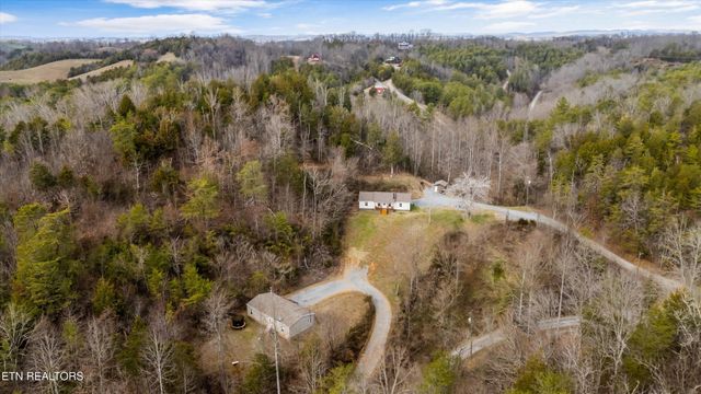 393 Lane Hollow Rd, Sevierville, TN 37876