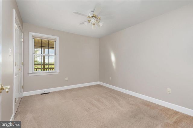 171 DANIEL CT, Strasburg, VA 22657