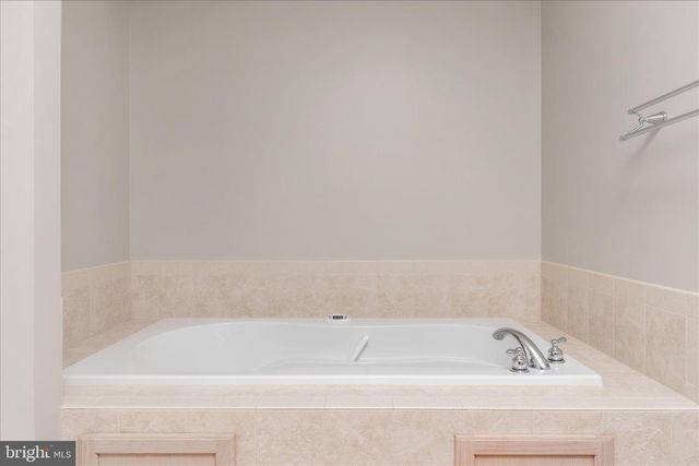 171 DANIEL CT, Strasburg, VA 22657