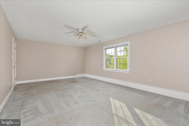 171 DANIEL CT, Strasburg, VA 22657