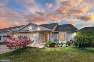 171 DANIEL CT, Strasburg, VA 22657