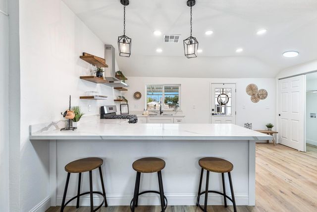 683 E Polk Street, Coalinga, CA 93210