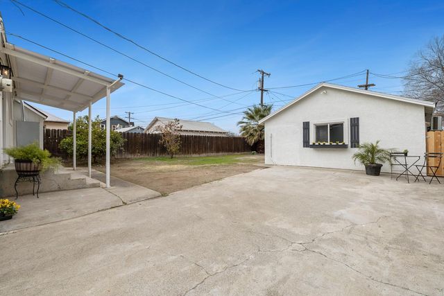 683 E Polk Street, Coalinga, CA 93210