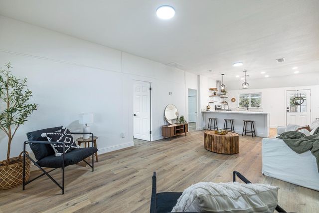 683 E Polk Street, Coalinga, CA 93210