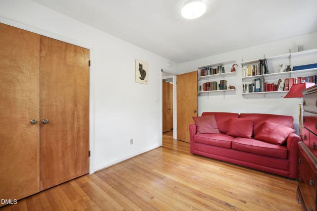 1904 Overland Drive, Chapel Hill, NC 27517