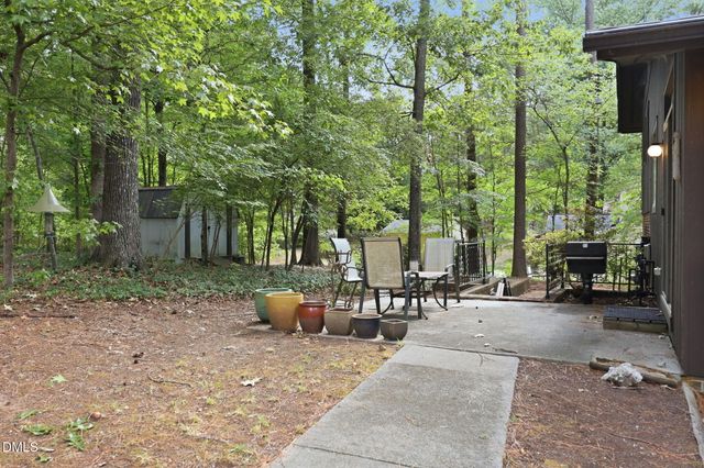1904 Overland Drive, Chapel Hill, NC 27517