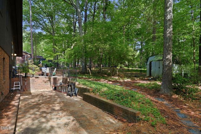 1904 Overland Drive, Chapel Hill, NC 27517