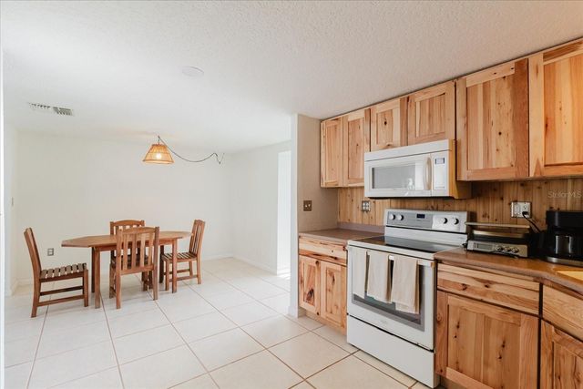 12825 5TH ISLE, Hudson, FL 34667