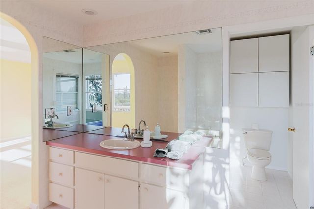 12825 5TH ISLE, Hudson, FL 34667