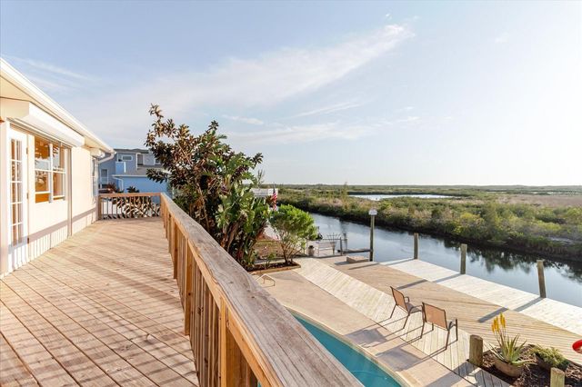 12825 5TH ISLE, Hudson, FL 34667