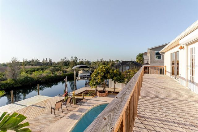 12825 5TH ISLE, Hudson, FL 34667