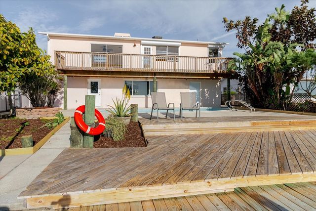 12825 5TH ISLE, Hudson, FL 34667