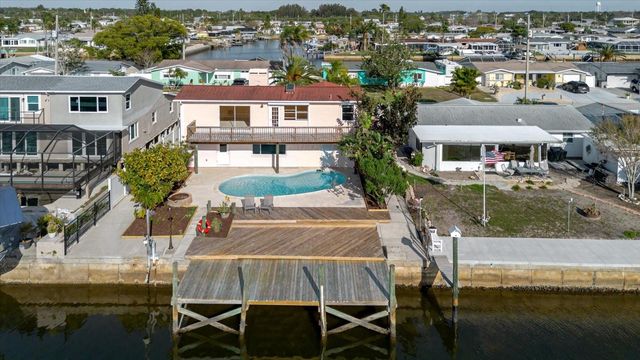 12825 5TH ISLE, Hudson, FL 34667