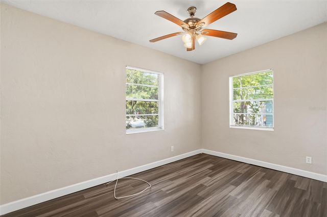 4826 S 8TH AVENUE S, St Petersburg, FL 33711