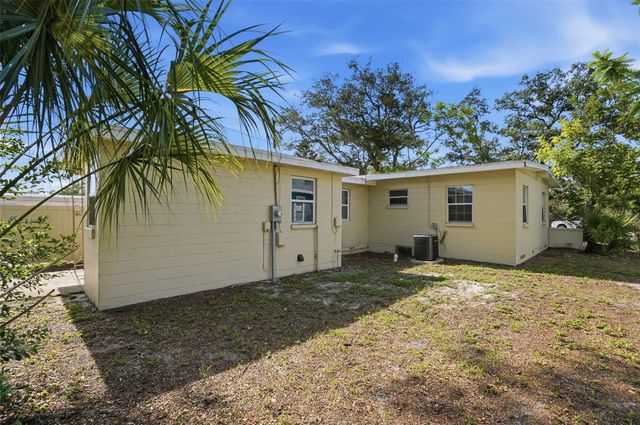 4826 S 8TH AVENUE S, St Petersburg, FL 33711