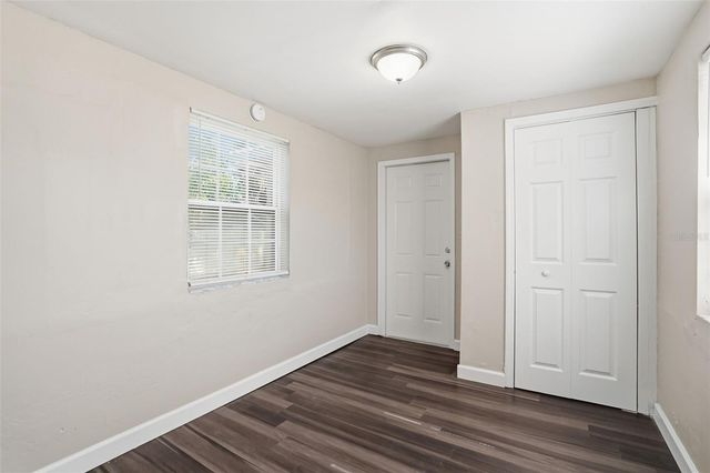 4826 S 8TH AVENUE S, St Petersburg, FL 33711