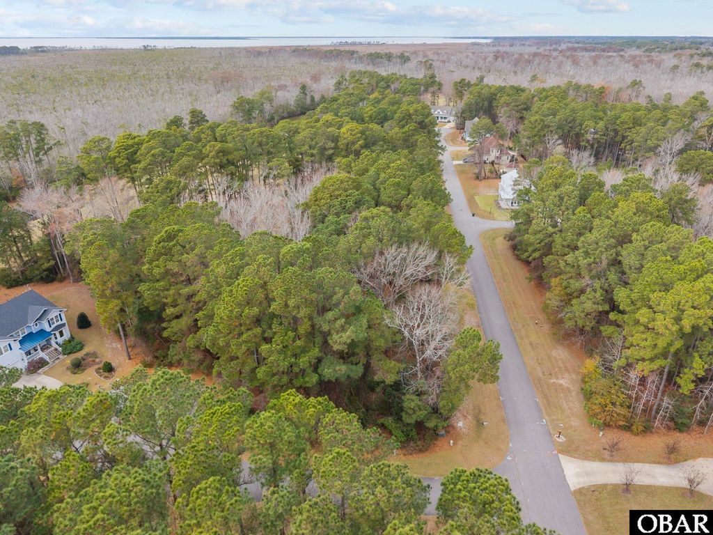 Image 8 of property listing at 100 Sullivans Court lot 49, Powells Point, NC 27966