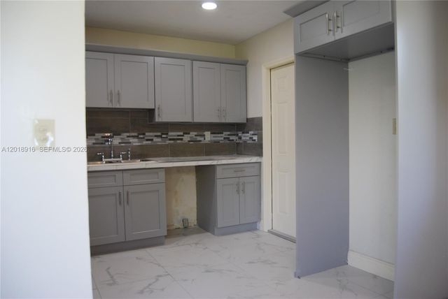 3020 NW 71st St, Miami, FL 33147