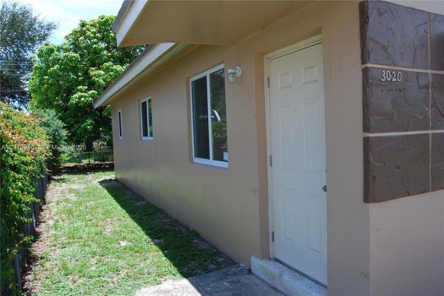 3020 NW 71st St, Miami, FL 33147