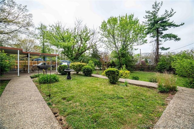 1609 Crestview Drive, New Albany, IN 47150