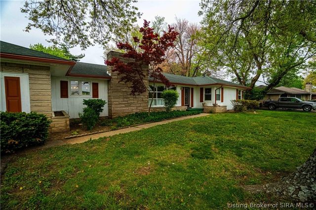 1609 Crestview Drive, New Albany, IN 47150
