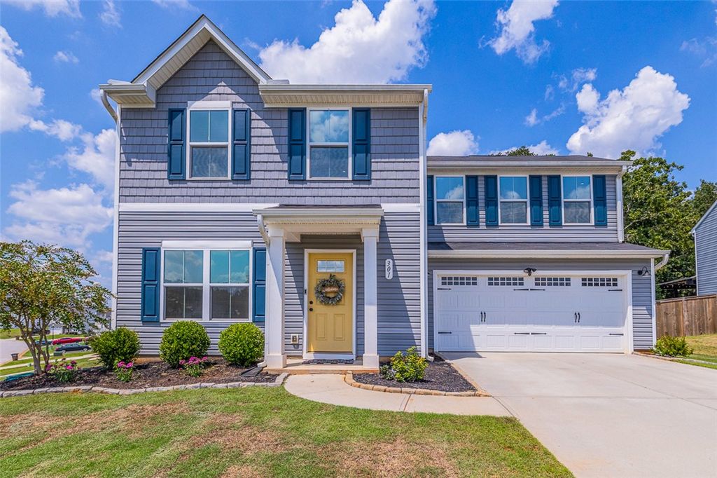 301 Wyngate Court, Piedmont, SC 29673