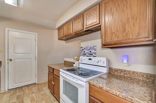 1920 6th Street, Hempstead, TX 77445