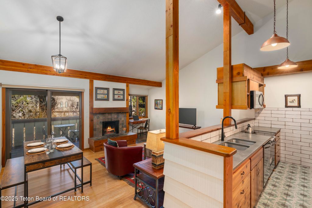 4420 BERRY DRIVE 3823, Wilson, WY 83014 photo 2