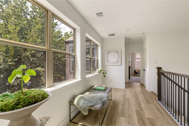 3702 Red Leaf Lane, Dallas, TX 75209