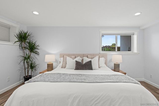 942 Rosecrans St, San Diego, CA 92106