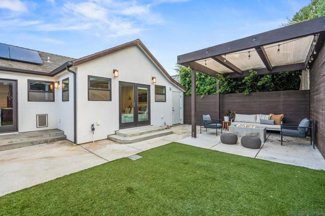 942 Rosecrans St, San Diego, CA 92106