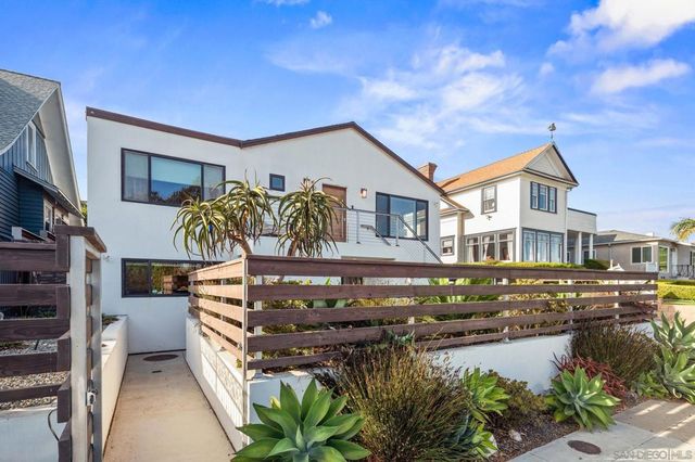 942 Rosecrans St, San Diego, CA 92106
