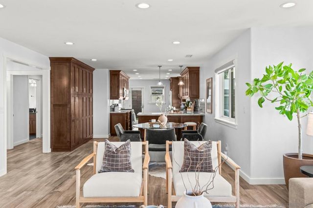 942 Rosecrans St, San Diego, CA 92106