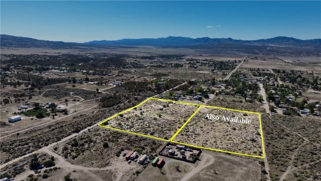3 Lanik Ln, Anza, CA 92539