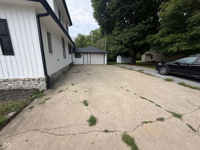541 E Main Street, Jamestown, IN 46147